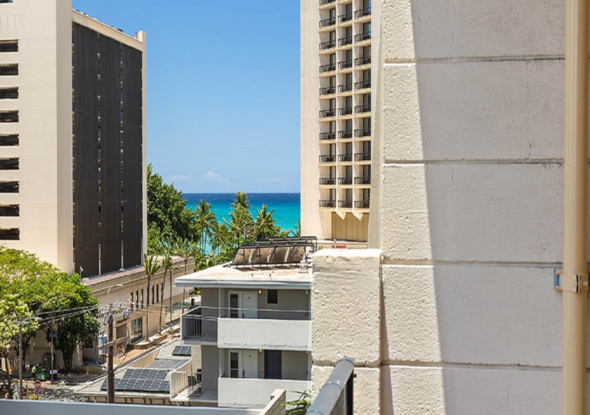 Castle Bamboo Waikiki Hotel Honolulu Extérieur photo